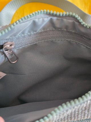 Bolso Nike Verde 4L
