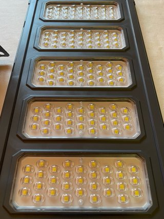 Farola Solar LED Suniz Space 300 (1800 Lm reales)