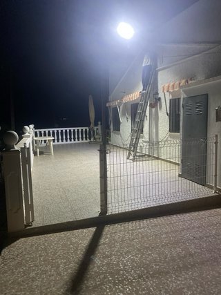 Farola Solar LED Suniz Space 300 (1800 Lm reales)
