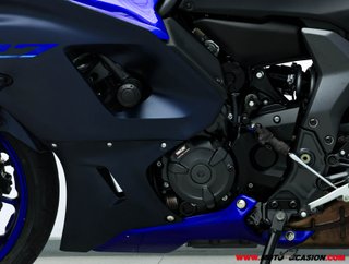 YAMAHA R7 -A2-