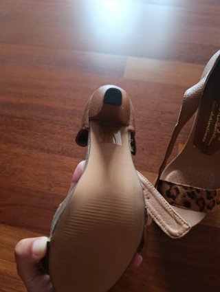 Sandalias tacón leopardo