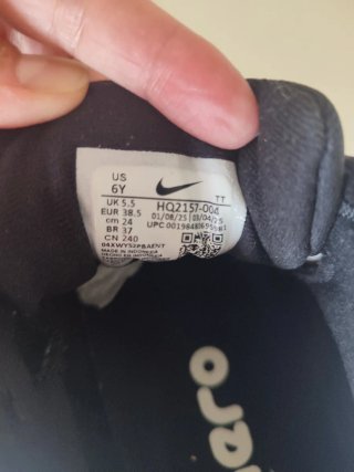 Zapatillas Nike Vomero 18 Negro/Blanco