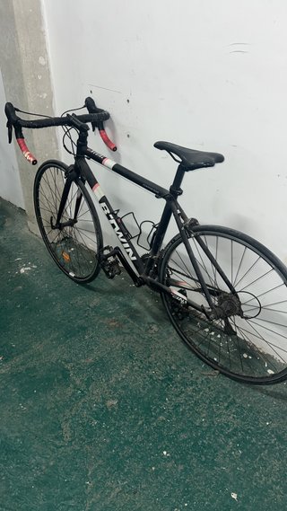 Bicicleta de carretera BTWIN