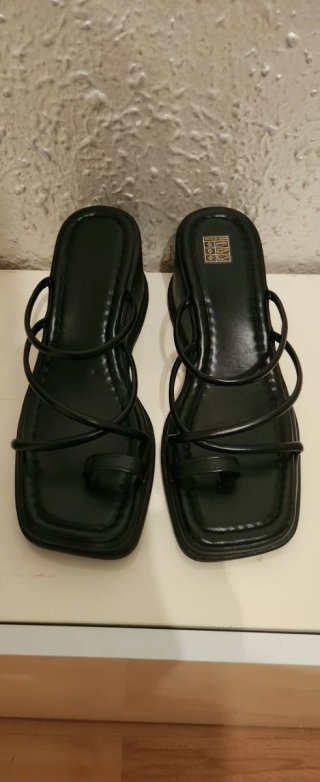 Sandalias negras plataforma