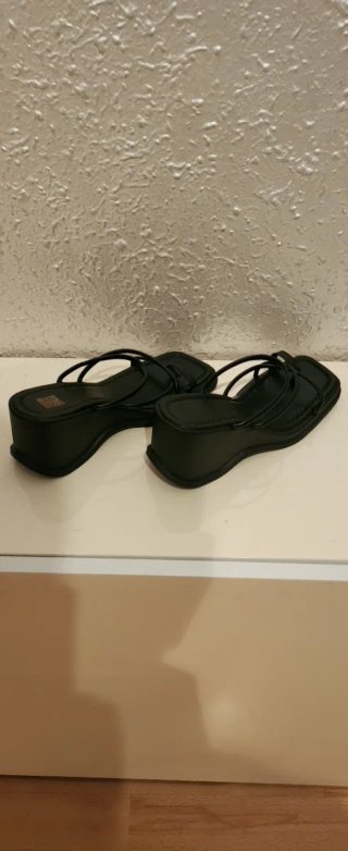 Sandalias negras plataforma