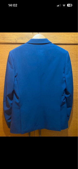 Traje azul Zara