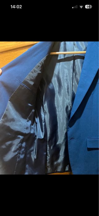Traje azul Zara