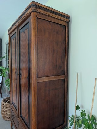 Armario antiguo madera marquetería