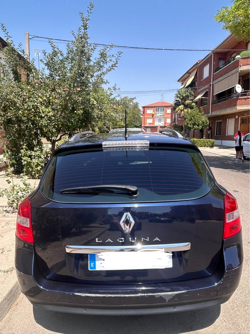 Renault Laguna 2008 - foto 1