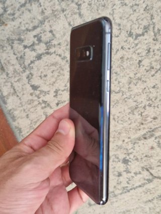 Samsung Galaxy S10e 128GB Negro