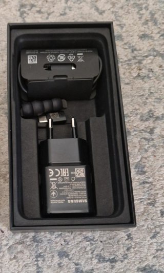 Samsung Galaxy S10e 128GB Negro