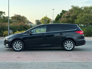 ford focus titanium