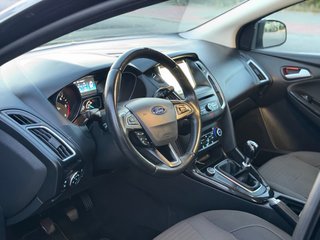 ford focus titanium