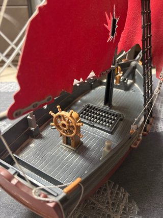 Barco Pirata Playmobil con Calavera