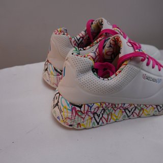 Zapatillas Skechers Mujer Talla 39 Corazón