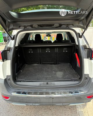 PEUGEOT 5008 Allure 1.5 BlueHDi 130CV - 7 Plazas