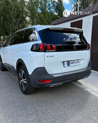 PEUGEOT 5008 Allure 1.5 BlueHDi 130CV - 7 Plazas