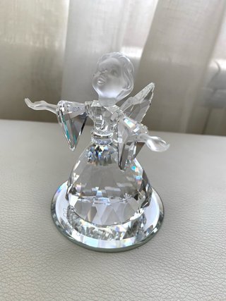 Figura Swarovski Ángel 2002 con peana espejo