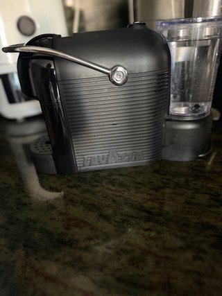 Cafetera Lavazza Jolie Evo Negra A Modo Mio