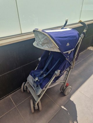 Silla de paseo MacLaren Techno XT en color azul
