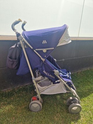 Silla de paseo MacLaren Techno XT en color azul
