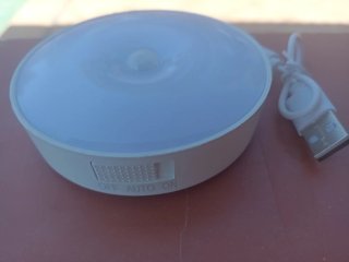 Lámpara LED Sensor Movimiento USB