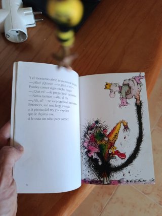 El monstruo peludo