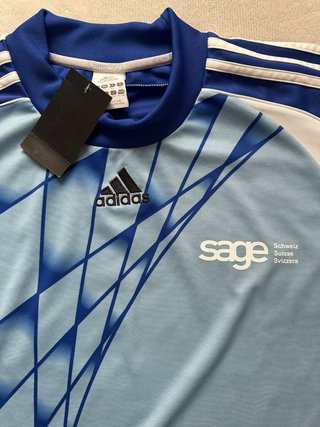 Camiseta deportiva Adidas manga larga