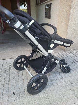 Bugaboo Camaleon 3 con saco y capotas