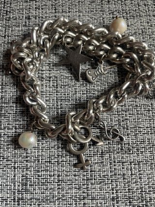 Pulsera Maldita Rita Eslabones Gruesos Charms Perl