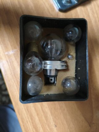 Caja de luces VARTA Citroën DYANE 6