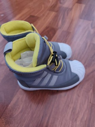 Botas montaña niño Adidas gris multicolor