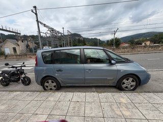 Renault Espace 2.2 Dynamic · 163.000 km · 7 plazas
