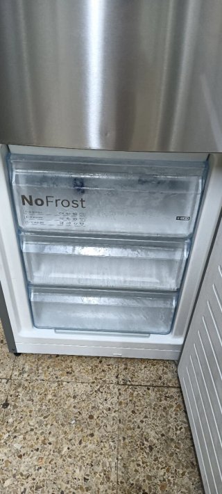 NEVERA COMBI BOSCH ACERO INOXIDABLE NO FROST A+
