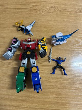 Power Rangers Juguete Robot y Figura