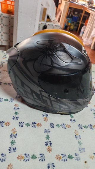 Casco HJC RPHA 11