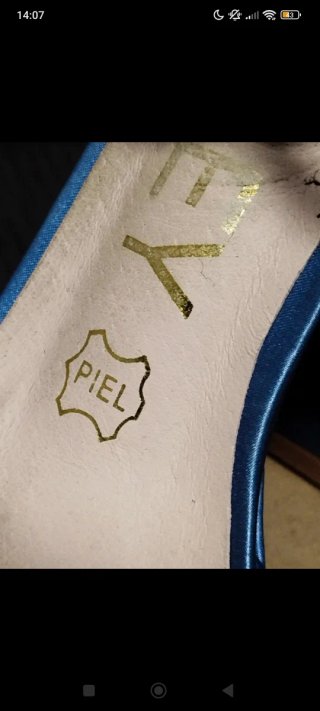 Sandalias de tacón Azarey 35