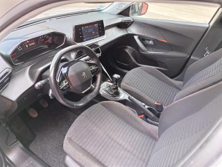 Peugeot 2008 2022 impecable 1.5HDI 110CV