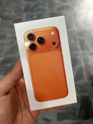 iPhone 17 Pro Max Mini Plata/Blanco