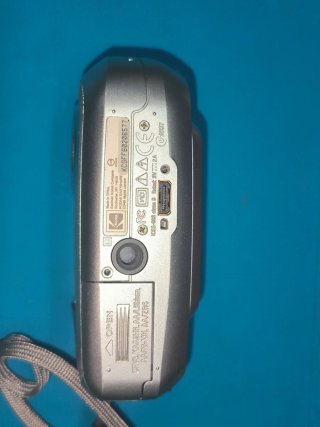 Cámara Kodak EasyShare CD40 Plata Y2K