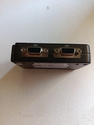 STARTECH  SV211KUSB KVM 2 Puertos USB VGA