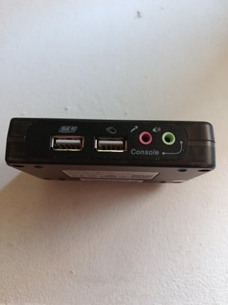 STARTECH  SV211KUSB KVM 2 Puertos USB VGA