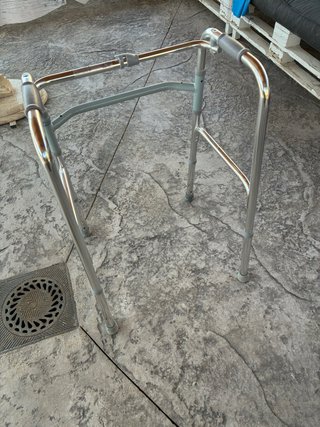 Andador para ancianos