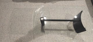 Mesa de centro cristal y metal