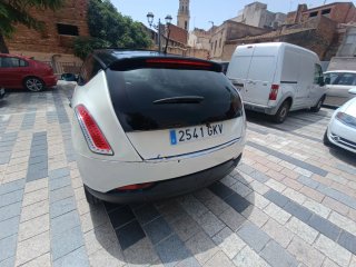 Lancia Delta 2009