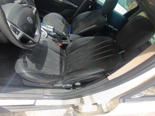 Lancia Delta 2009