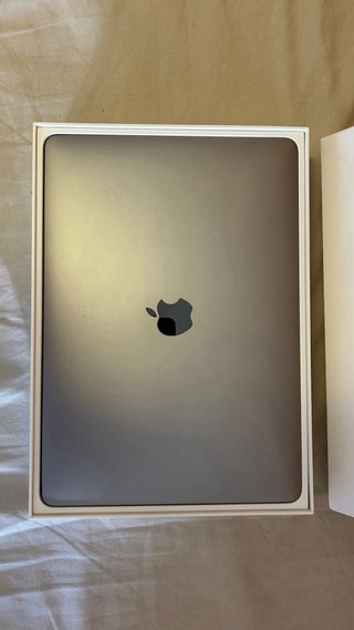 MacBook Pro 13" (2017) - Gris Espacial