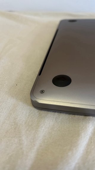 MacBook Pro 13" (2017) - Gris Espacial