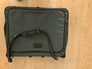 Portatrajes Samsonite Gris