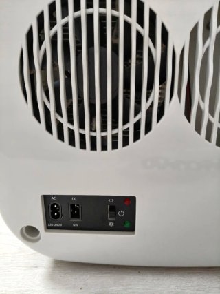 Nevera Cecotec 25L Negra Espejo Nueva